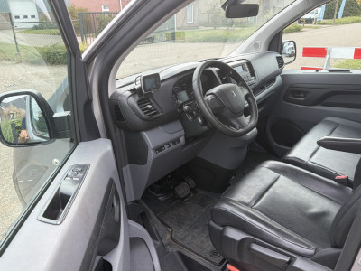 Peugeot Expert 2.0 BlueHDI 120PK Automaat Compact Premium -- Export only -- foto 10