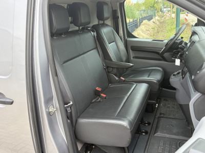 Peugeot Expert 2.0 BlueHDI 120PK Automaat Compact Premium -- Export only -- foto 11