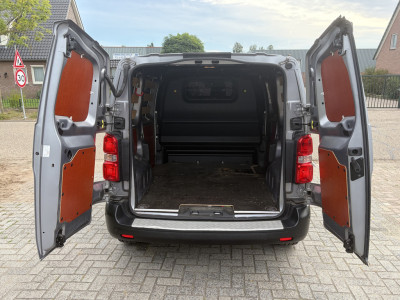 Peugeot Expert 2.0 BlueHDI 120PK Automaat Compact Premium -- Export only -- foto 4