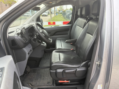 Peugeot Expert 2.0 BlueHDI 120PK Automaat Compact Premium -- Export only -- foto 9