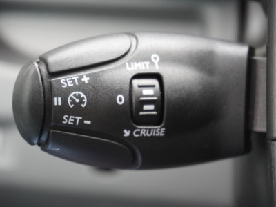 Peugeot Expert 2.0 BlueHDI 120PK Dubbel cabine EURO 6 - Airco -Navi - Cruise - €14.950,- Excl. 19