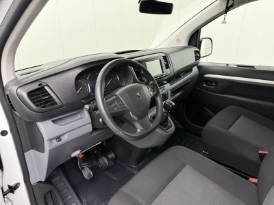 Peugeot Expert 2.0BlueHDI 120PK Long Asphalt Dubbele Cabine | 2xSchuifdeur | Navigatie | Camera | Airco | Cruise | Trekhaak foto 3