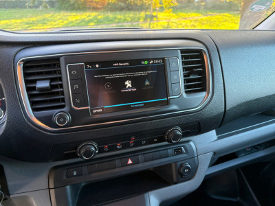 Peugeot Expert 2.0 BlueHDI 120PK|NAP|Dubbelcabine|AUTOMAAT|ACC|Head-up|achteruitrijcamera|trekhaak|apple carplay|blind spot|EURO6 foto 16