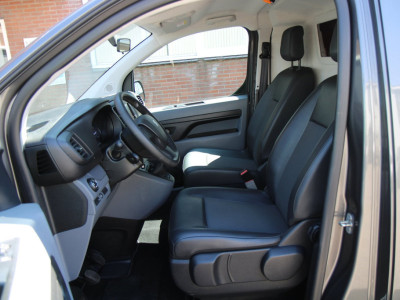 Peugeot Expert 2.0 BlueHDI 120PK Standard Pro / App connect / Cruise / BLIS foto 3