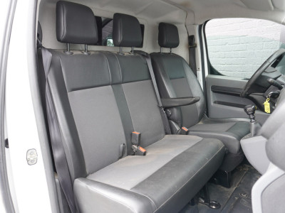 Peugeot Expert 2.0 BlueHDI 122PK L3 EURO 6 - Airco - Navi - Cruise - €9.950,- Excl. foto 5