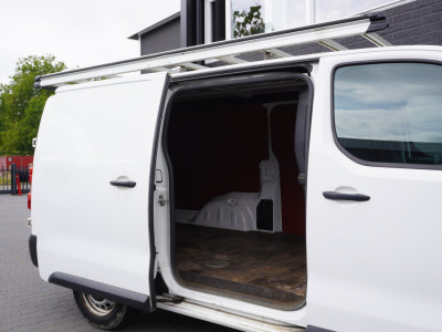 Peugeot Expert 2.0 BlueHDI 122PK L3 EURO 6 - Airco - Navi - Cruise - €9.950,- Excl. foto 9