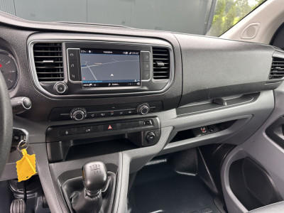 Peugeot Expert 2.0 BlueHDI 123 PK / L2H1 / 1e EIG. / IMPERIAAL / TREKHAAK / AIRCO / CRUISE / CARPLAY 10