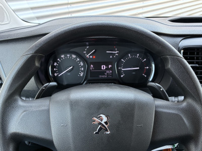 Peugeot Expert 2.0 BlueHDI 145 DC LM velgen Automaat Sensoren 15