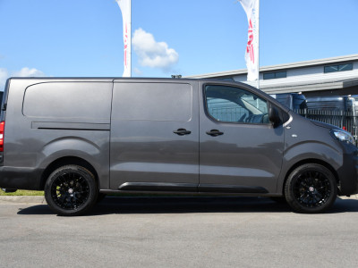 Peugeot Expert 2.0 BlueHDI 145 L3 PB Edition Camera, Cruise, Carplay, 145pk, Trekhaak, Sensoren, Multimedia, Uniek! foto 10