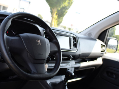 Peugeot Expert 2.0 BlueHDI 145 L3 PB Edition Camera, Cruise, Carplay, 145pk, Trekhaak, Sensoren, Multimedia, Uniek! foto 2