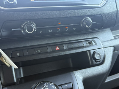 Peugeot Expert 2.0 BlueHDI 145 PK AUTOMAAT / L2H1 / 1e EIG. / CAMERA / CRUISE / CARPLAY / SIDEBARS foto 16