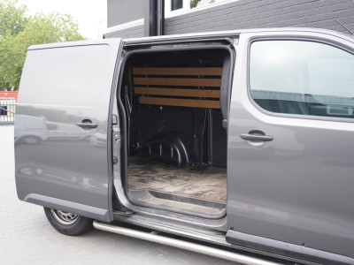Peugeot Expert 2.0 BlueHDI 145PK L2 Automaat EURO 6 - Airco - Cruise - Camera - €15.900,- Excl. foto 9