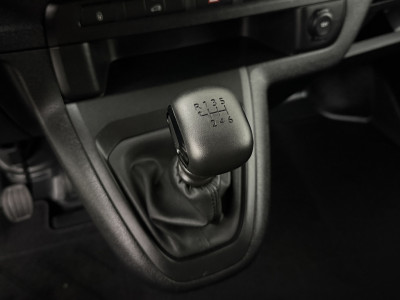 Peugeot Expert 2.0 BlueHDI 145PK S&S Lang | Multimedia | Navigatie | Trekhaak | 3-Zit | Dakdragers 16