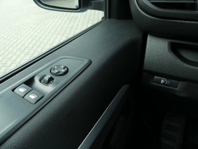 Peugeot Expert 2.0 BlueHDI 180 EAT-8 S&S DC 6 PERSOONS / Automaat foto 11