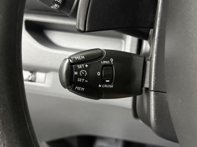 Peugeot Expert 2.0BlueHDI 180PK Automaat XXL Asphalt | Multimedia | Navigatie | 3-Zits | Trekhaak foto 15