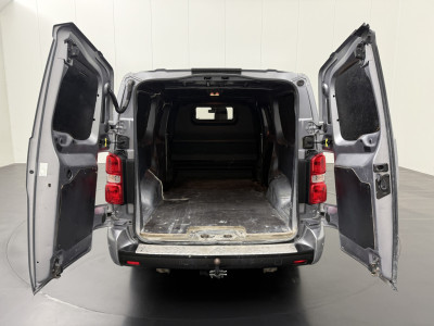 Peugeot Expert 2.0BlueHDI 180PK Automaat XXL Asphalt | Multimedia | Navigatie | 3-Zits | Trekhaak foto 4