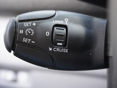 Peugeot Expert 2.0 BlueHDI L2 145PK AUTOMAAT EURO 6 - Airco - PDC - Camera - €14.900,- Excl. foto 19