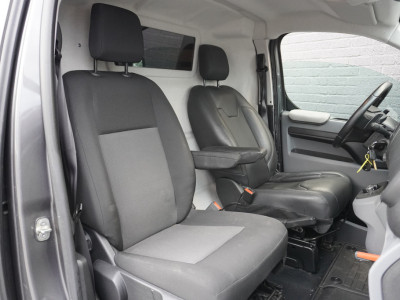 Peugeot Expert 2.0 BlueHDI L2 145PK AUTOMAAT EURO 6 - Airco - PDC - Camera - €16.900,- Excl. 5