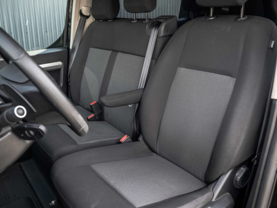 Peugeot Expert 2.0 BlueHDi 120 | Automaat | 6-Zits | 360° Camera | Carplay | Head up | PDC | Navi | Climatronic | Trekhaak foto 13