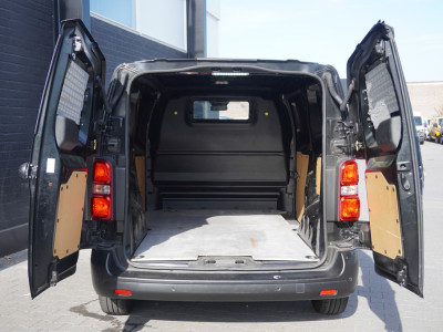 Peugeot Expert 2.0 BlueHDi 145PK L2 Automaat EURO 6 -  Airco - Cruise - Camera - € 20.950,- Excl. foto 8