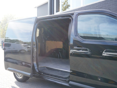 Peugeot Expert 2.0 BlueHDi 145PK L2 Automaat EURO 6 -  Airco - Cruise - Camera - € 20.950,- Excl. foto 9