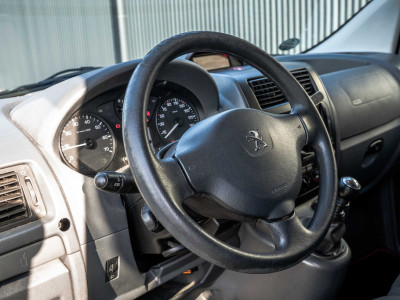 Peugeot Expert 2.0 HDi 128PK L1H1 | Cruise | Airco | 3-Zits | Trekhaak foto 11