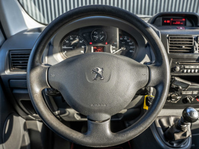 Peugeot Expert 2.0 HDi 128PK L1H1 | Cruise | Airco | 3-Zits | Trekhaak foto 14