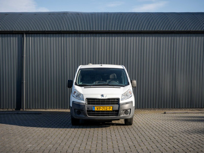 Peugeot Expert 2.0 HDi 128PK L1H1 | Cruise | Airco | 3-Zits | Trekhaak foto 3