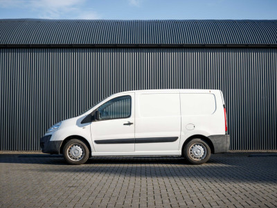 Peugeot Expert 2.0 HDi 128PK L1H1 | Cruise | Airco | 3-Zits | Trekhaak foto 5