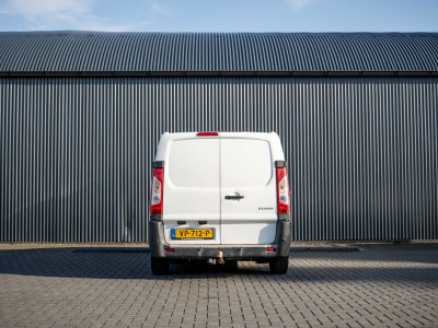 Peugeot Expert 2.0 HDi 128PK L1H1 | Cruise | Airco | 3-Zits | Trekhaak foto 8