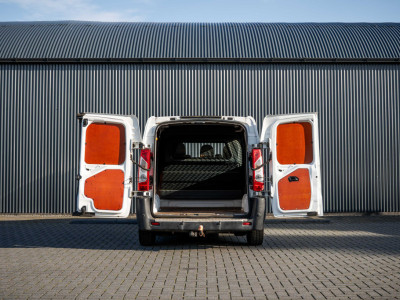 Peugeot Expert 2.0 HDi 128PK L1H1 | Cruise | Airco | 3-Zits | Trekhaak foto 9