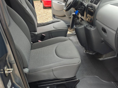 Peugeot Expert 227 1.6 HDI L1H1 Pro , 2e Eig , euro 5 , Apk 19 maart 2027 , airco , trekhaak , nette bus. foto 20