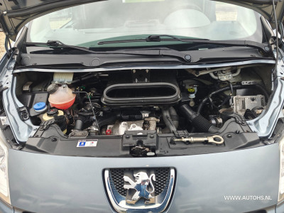 Peugeot Expert 227 1.6 HDI L1H1 Pro , 2e Eig , euro 5 , Apk 19 maart 2027 , airco , trekhaak , nette bus. foto 21