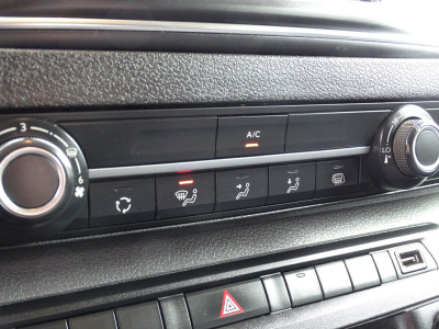 Peugeot Expert 231L 2.0 BlueHDI 120 DC Premium foto 17
