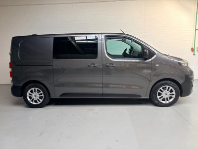 Peugeot Expert L2H1 1.5 BlueHDI 120pk Standard Premium, Airco, CruiseControl, Trekhaak, Keyless, Metallic Lak, RIJKLAARPRIJS! foto 8