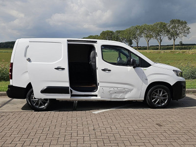 Peugeot PARTNER 1.5 foto 15