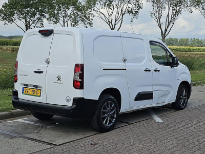 Peugeot PARTNER 1.5 foto 3