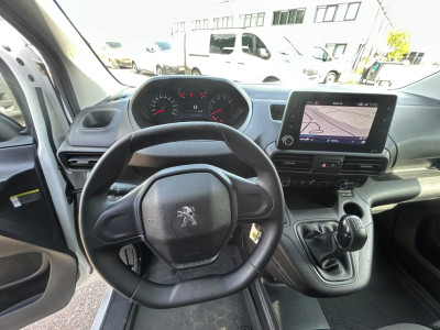 Peugeot PARTNER 1.5 BlueHDI Asphalt 3 personen foto 4