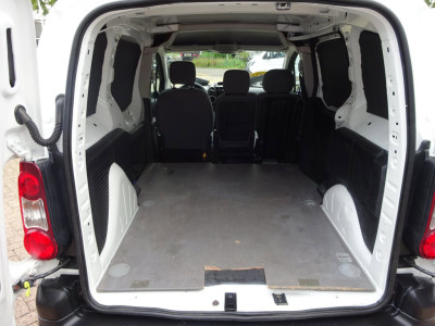 Peugeot PARTNER 120 1.6 VTi L1 XR Benzine AIRCO 3 ZITPLAATSEN MARGEAUTO foto 10