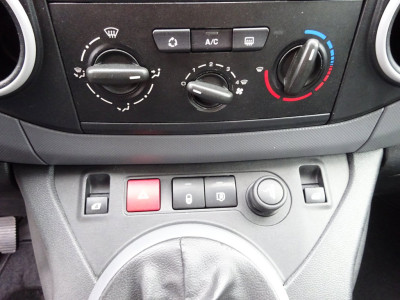 Peugeot PARTNER 120 1.6 VTi L1 XR Benzine AIRCO 3 ZITPLAATSEN MARGEAUTO foto 15