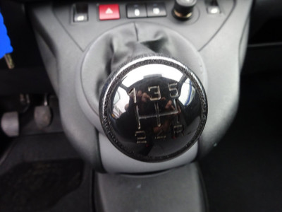 Peugeot PARTNER 120 1.6 VTi L1 XR Benzine AIRCO 3 ZITPLAATSEN MARGEAUTO foto 17