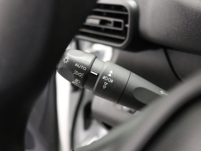 Peugeot Partner 1.2 110PK Benzine - Airco - Navi - Cruise - € 10.900,- Excl. 20
