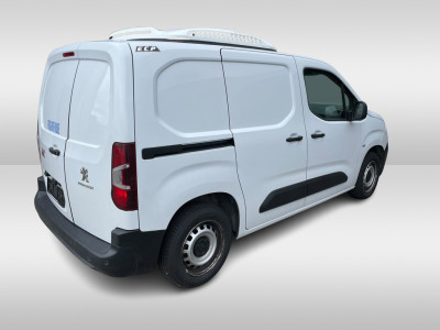 Peugeot Partner 1.2 Koelwagen Dag en Nacht foto 3