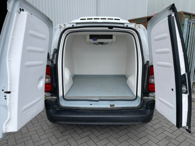 Peugeot Partner 1.2 Koelwagen Dag en Nacht foto 4