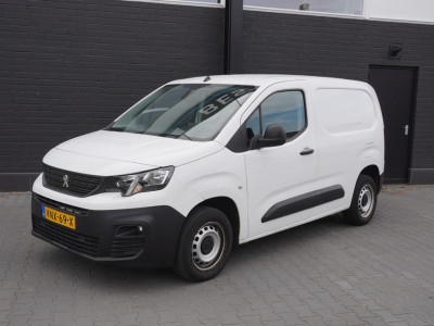 Peugeot Partner 1.2 PT Benzine! EURO 6 - Airco - Navi - Cruise - â¬12.900,- Excl.