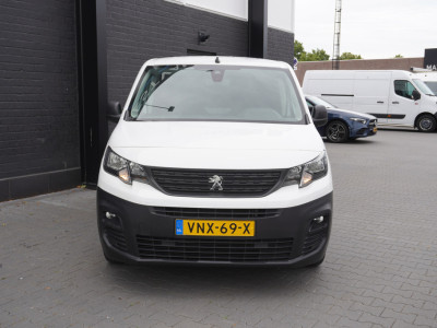 Peugeot Partner 1.2 PT Benzine! EURO 6 - Airco - Navi - Cruise - €12.900,- Excl. 6