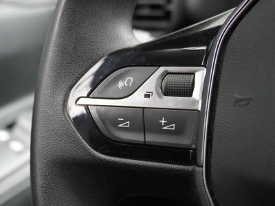 Peugeot Partner 1.2 PureTech 110Pk Benzine - Airco - Navi - Cruise - € 12.499,- Excl. 15