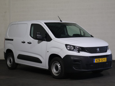 Peugeot Partner 1.2 PureTech 110pk S&S L1 Benzine 10dkm foto 6
