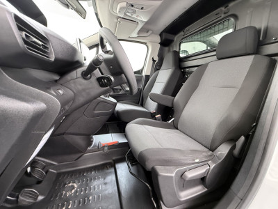 Peugeot Partner 1.2 PureTech BENZINE Premium Airco, Cruise Control, EX Lease foto 17