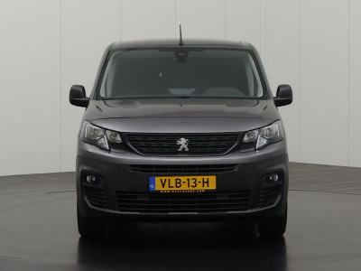 Peugeot Partner 1.2 PureTech Benzine Premium | Marge | Navigatie | Camera | Multimedia | Airco | Cruise | Trekhaak foto 10